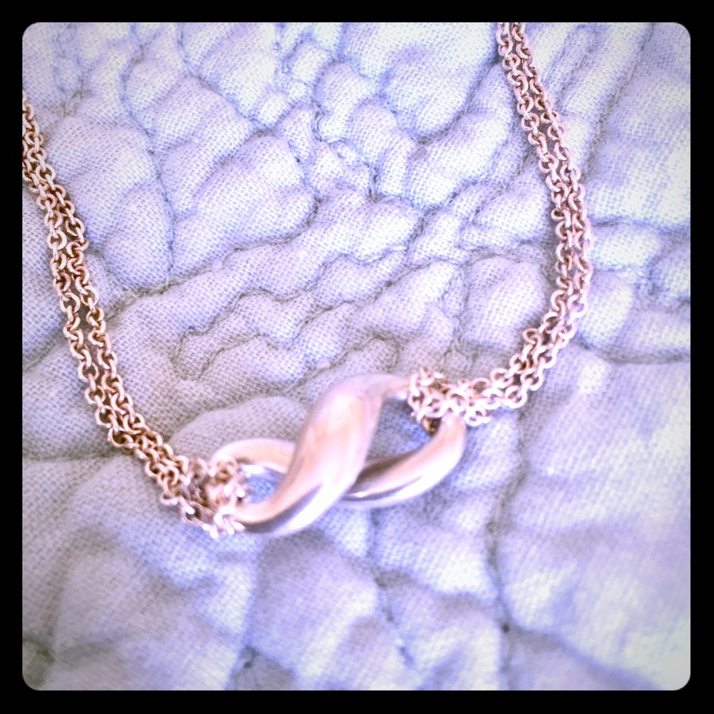 *SOLD* Tiffany infinity necklace